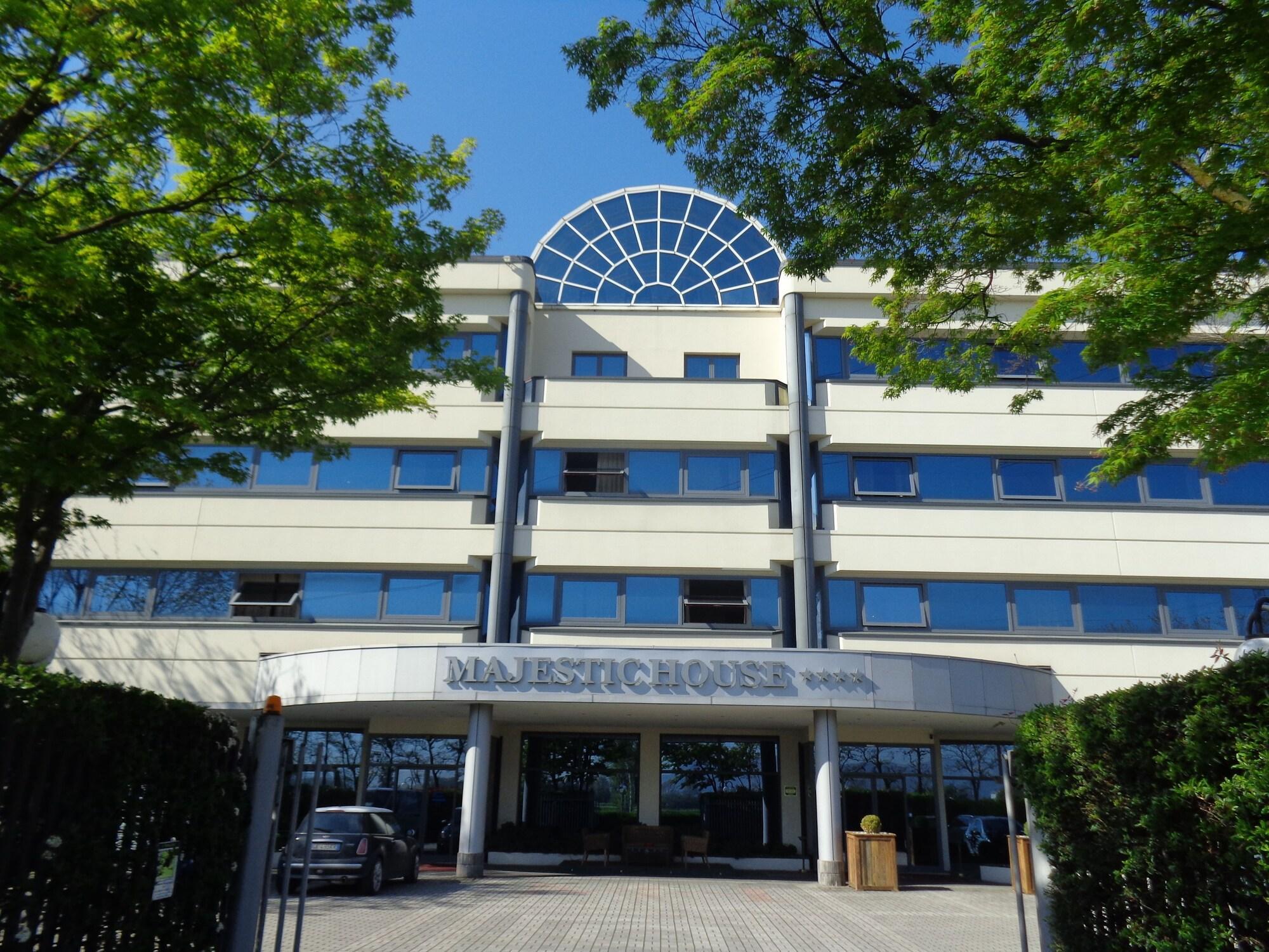 Ferretti Majestichouse Ξενοδοχείο Castenedolo Εξωτερικό φωτογραφία